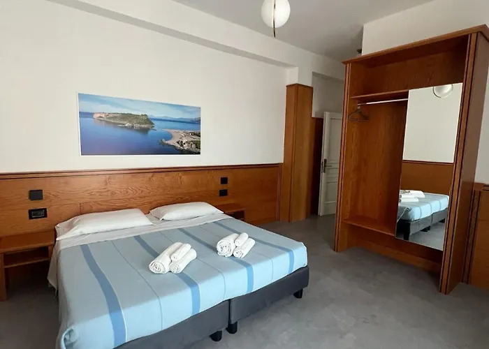 Hotel Tea - Praia A Mare
